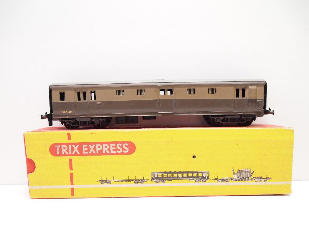 Trix Express FS bagage wagon, Hobby en Vrije tijd, Modeltreinen | H0, Gebruikt, Gelijkstroom, Trix, Wagon