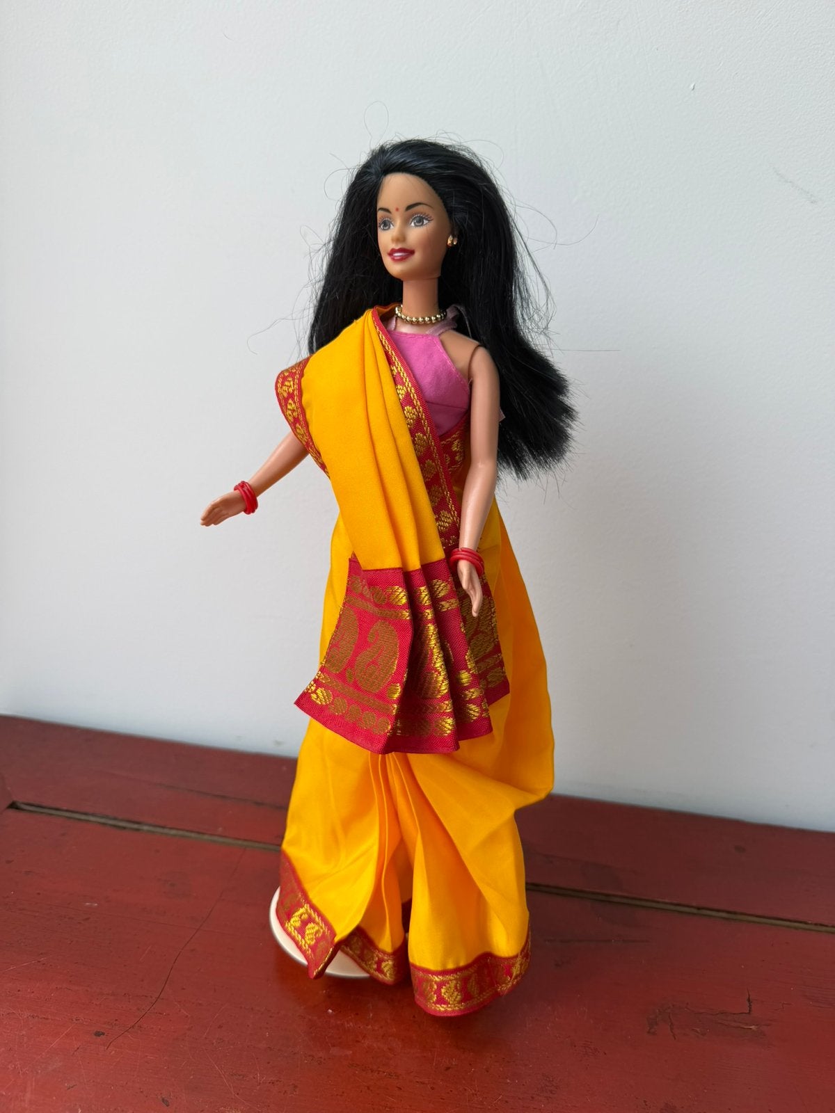 VINTAGE Barbie in India, Ophalen of Verzenden, Zo goed als nieuw, Pop