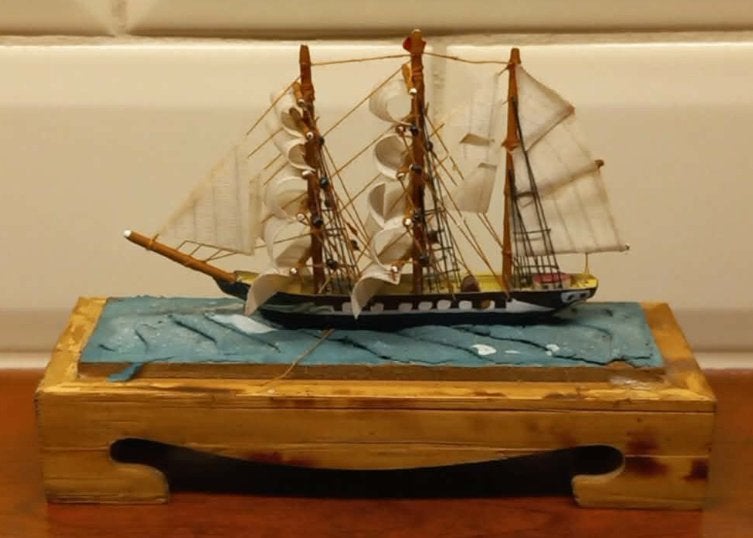 Zeilschip op sokkel, Ophalen of Verzenden, Gebruikt