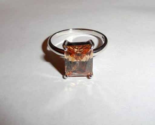 Ring zilver 925 met grote steen, 18 tot 19, Met kristal, Nieuw, Ophalen of Verzenden
