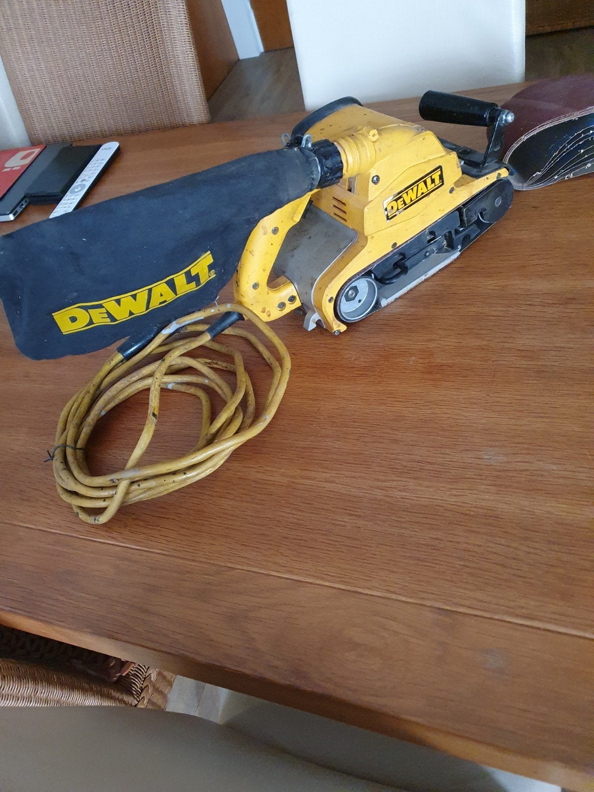 De Walt band schuurmachines, Ophalen, 1200 watt of meer, Bandschuurmachine