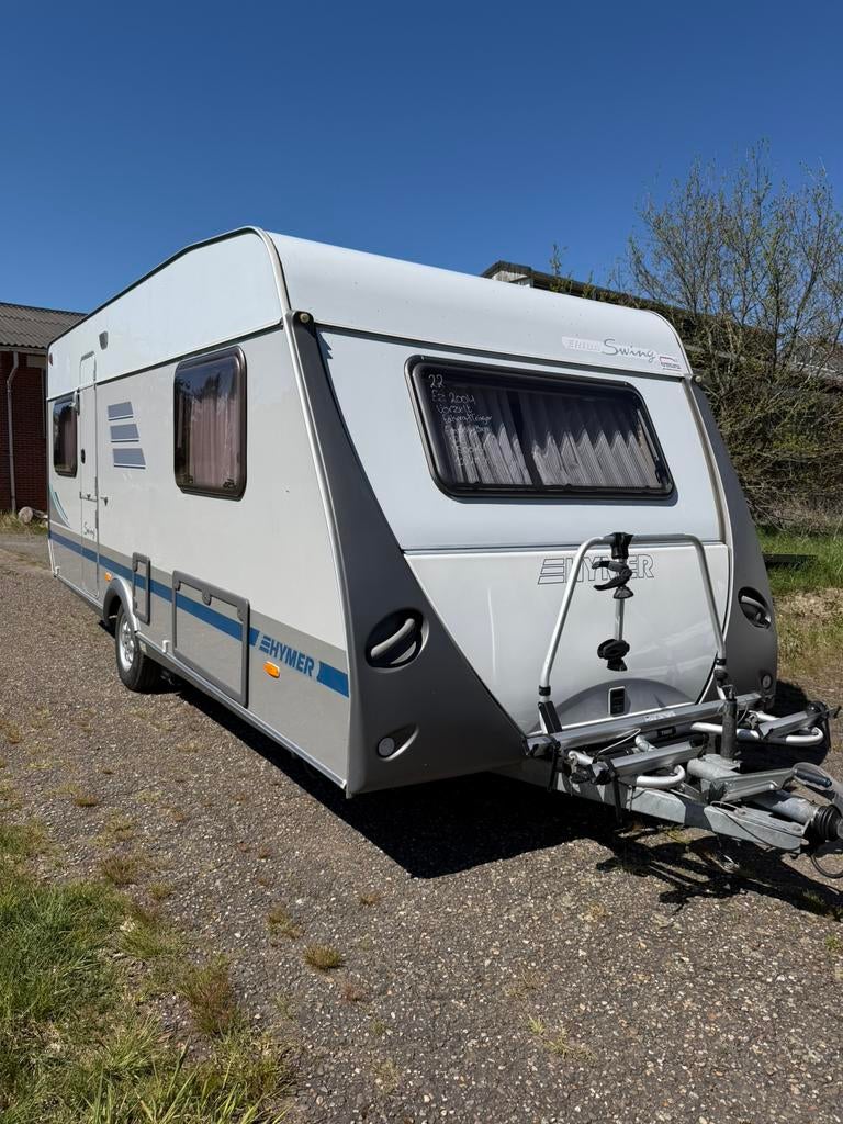 Hymer Swing 550,Voortent, Mover, Enkele Bedden,Fietsendrager, Rondzit, 7 tot 8 meter, Schokbreker, Hymer