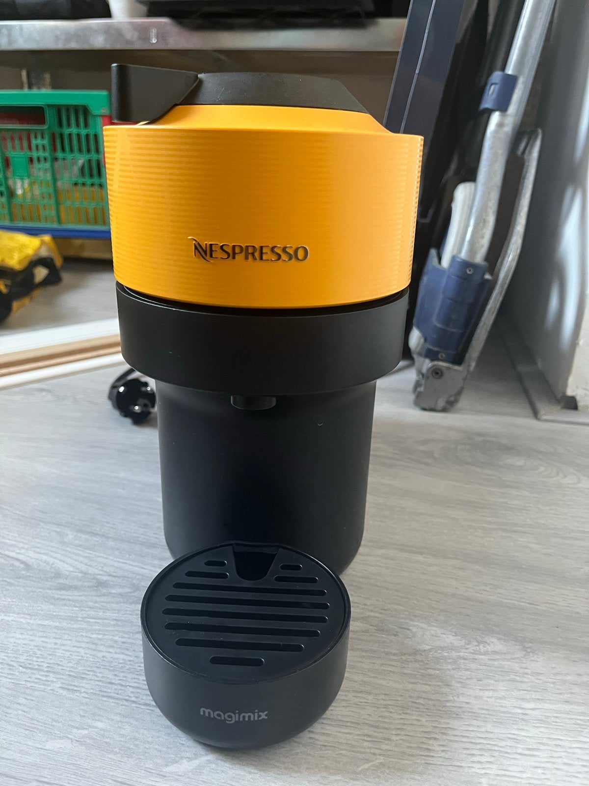 Nespresso Magimix Vertuo Pop Koffiemachine - Geel, Koffiemachine, Ophalen of Verzenden, Zo goed als nieuw, 1 kopje