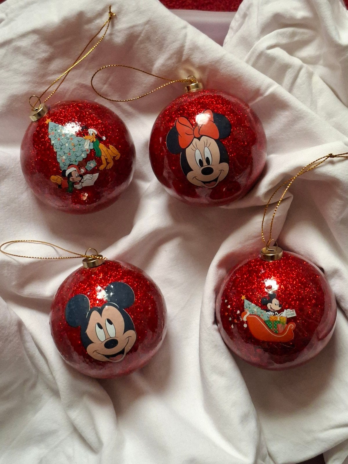 4 Disney Kerstballen onbreekbaar., Diversen, Ophalen of Verzenden