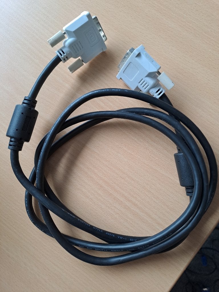 Videokabel wit/wit AWM LL80671 || 5 stuks, -, -, Ophalen of Verzenden, Zo goed als nieuw