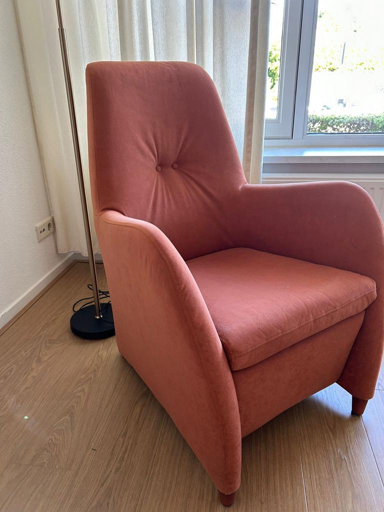 Gealux fauteuil - Comfortabele stoel in koraalrood, Huis en Inrichting, Fauteuils, Ophalen, Zo goed als nieuw, Stof, 75 tot 100 cm