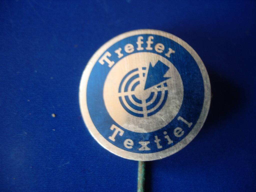 Speldje van TREFFER textiel (Blauw), Verzenden, Zo goed als nieuw, Merk, Speldje of Pin