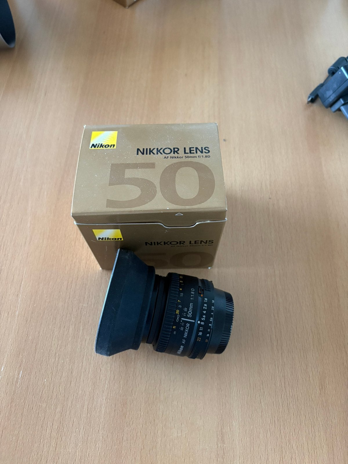 Nikon 50mm f/1.8D portretlens, Ophalen, Zo goed als nieuw