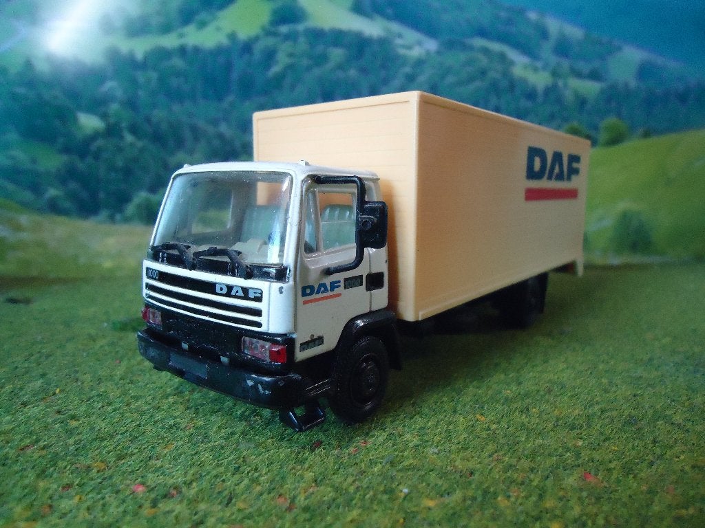 1/43 DAF 45 130 - AHC Demo Best Truck Around The World #2, Hobby en Vrije tijd, Modelauto's | 1:43, Ophalen of Verzenden, Gebruikt