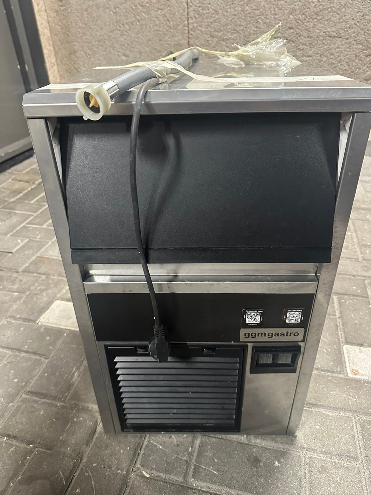 Ijsblok machine, Ophalen of Verzenden