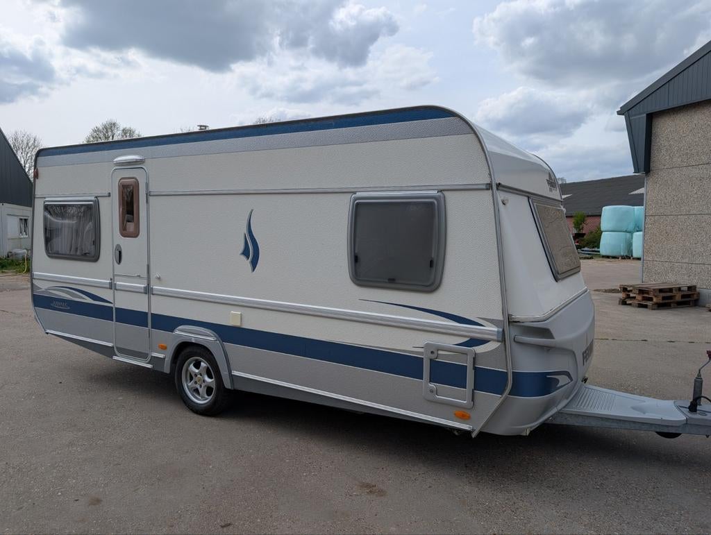 Fendt 510 topas model 2006 met voortent, Caravans en Kamperen, Rondzit, Frans bed, Bedrijf, Schokbreker