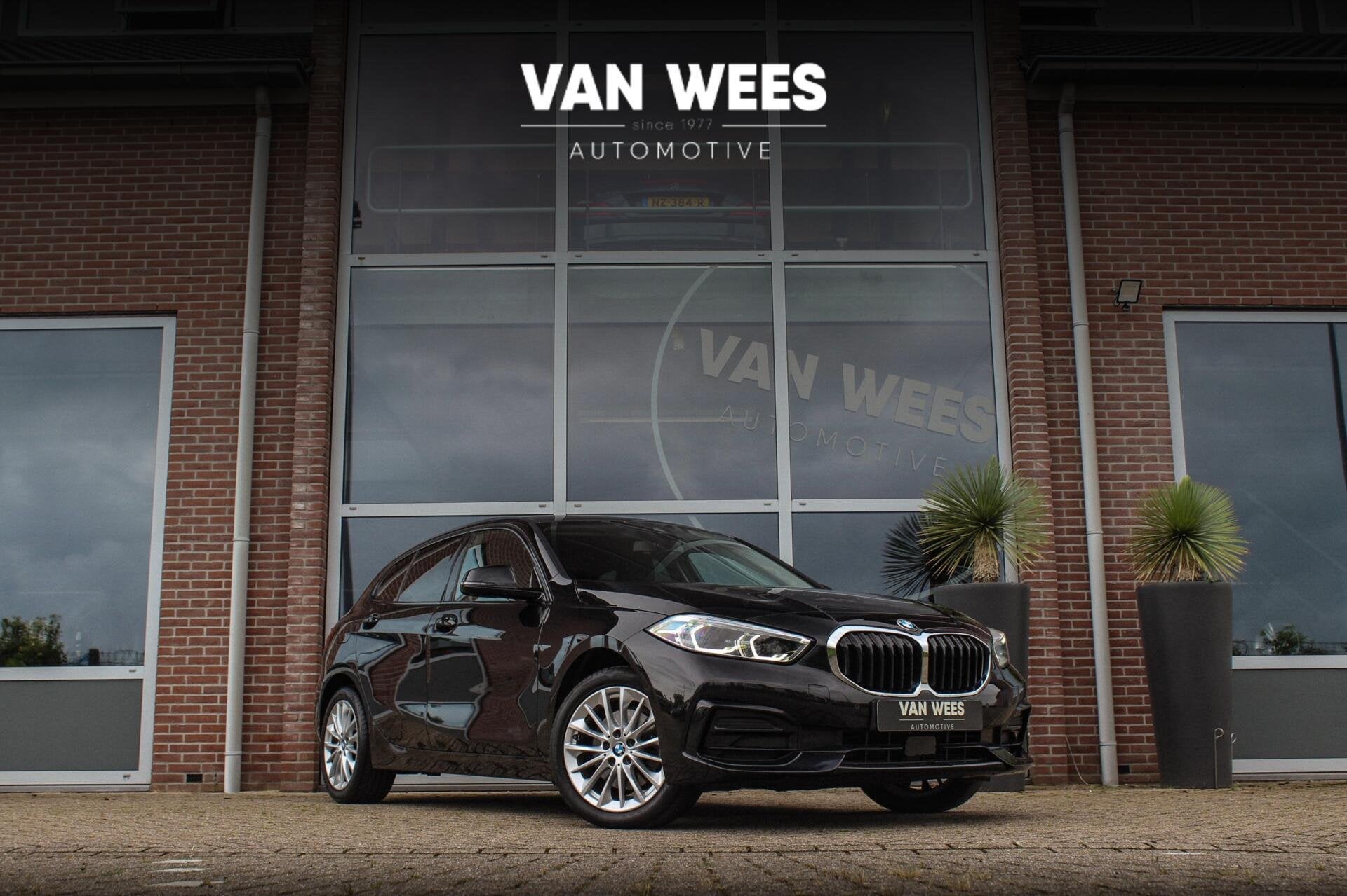 BMW 1-serie 118i | Sport Line | 1e eigenaar | NL auto | Acti, Dealer onderhouden, 136 pk, Gebruikt, Leder en Stof
