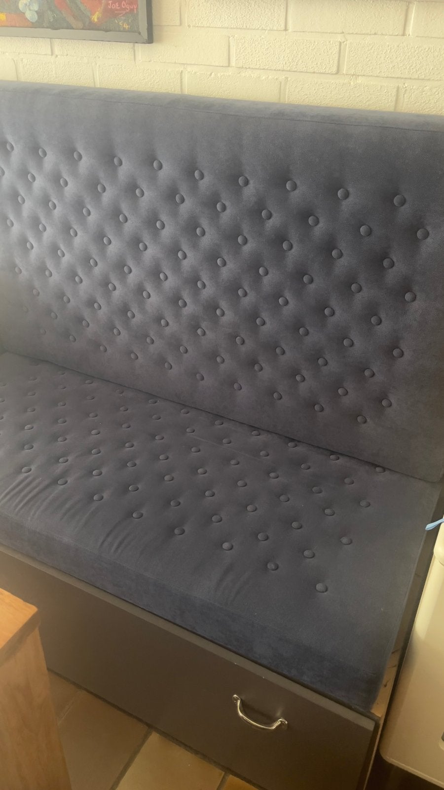 Comfortabele blauwe fluwelen bank met opbergruimte, Ophalen, Gebruikt, 150 tot 200 cm, Tweepersoons