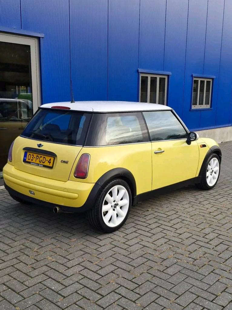 Mini 1.6 16V ONE apk 2027! Nieuwe remmen/Bluetooth/airco, Voorwielaandrijving, 15 km/l, 4 cilinders, 4 stoelen