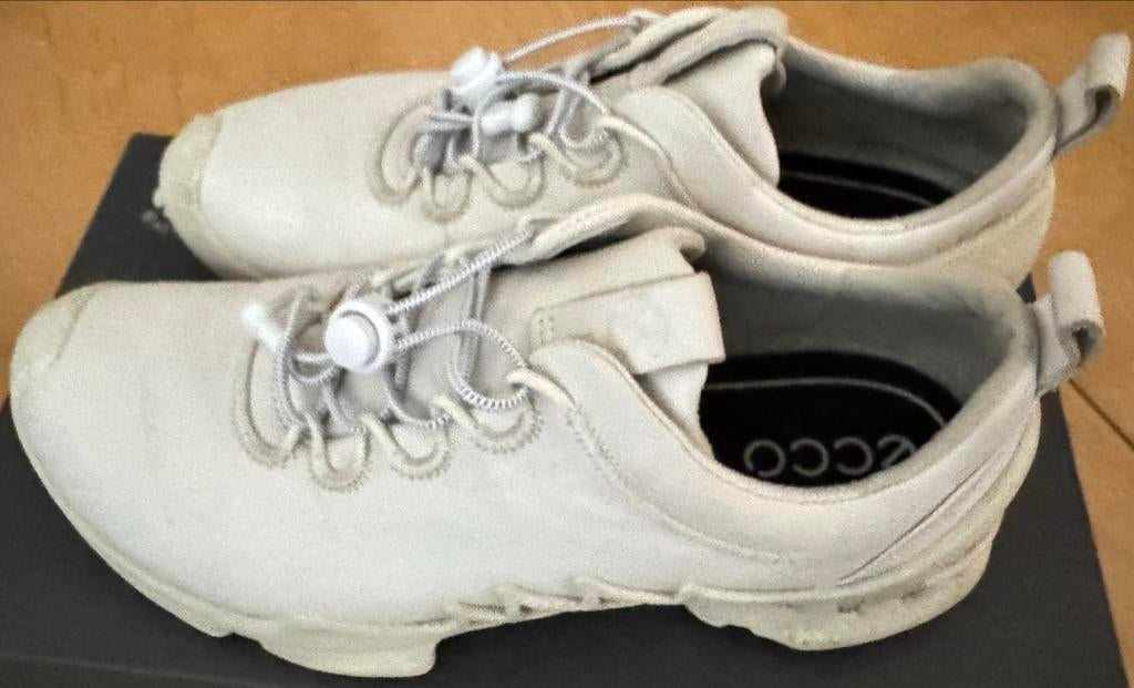Waterdichte Ecco Biom Natural Motion Sneakers - Maat 42, Wit, Ophalen of Verzenden, Sneakers of Gympen, Zo goed als nieuw