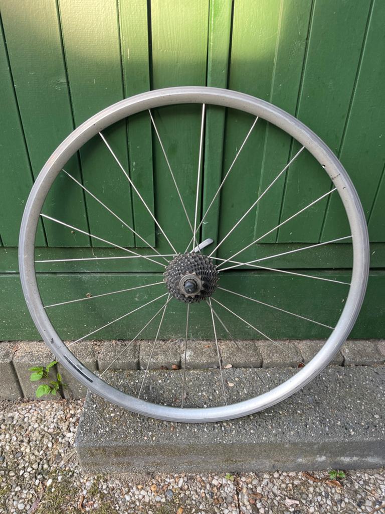 Shimano WH-R600 aluminium wielset met Hyperglide CS-6600, Fietsen en Brommers, Wiel, Ophalen of Verzenden, Zo goed als nieuw, Aluminium