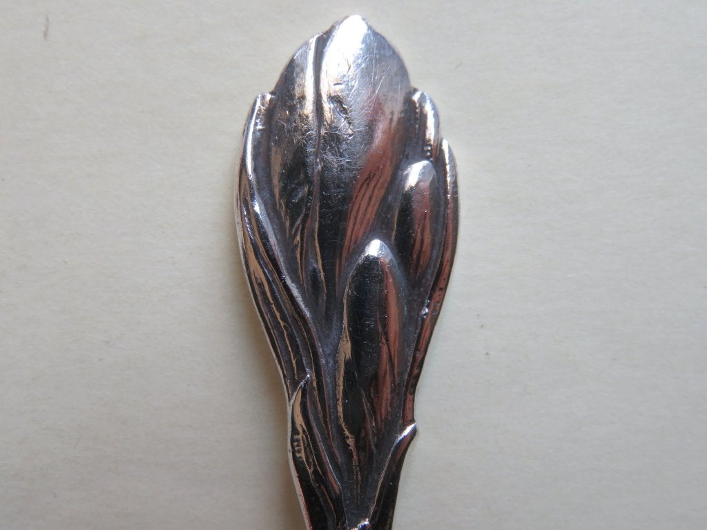 Verzilverd Gero lepeltje Crocus / Krokus / bloem model 490, Antiek en Kunst, Verzenden