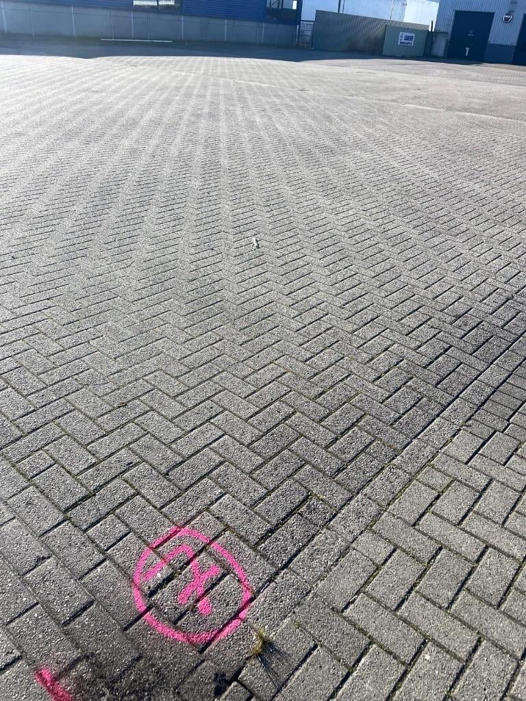 Nette Gebruikte Betonklinkers, 8cm, BKK, Ca. 2000m², Gebruikt, Klinkers, Ophalen of Verzenden, 10 m² of meer
