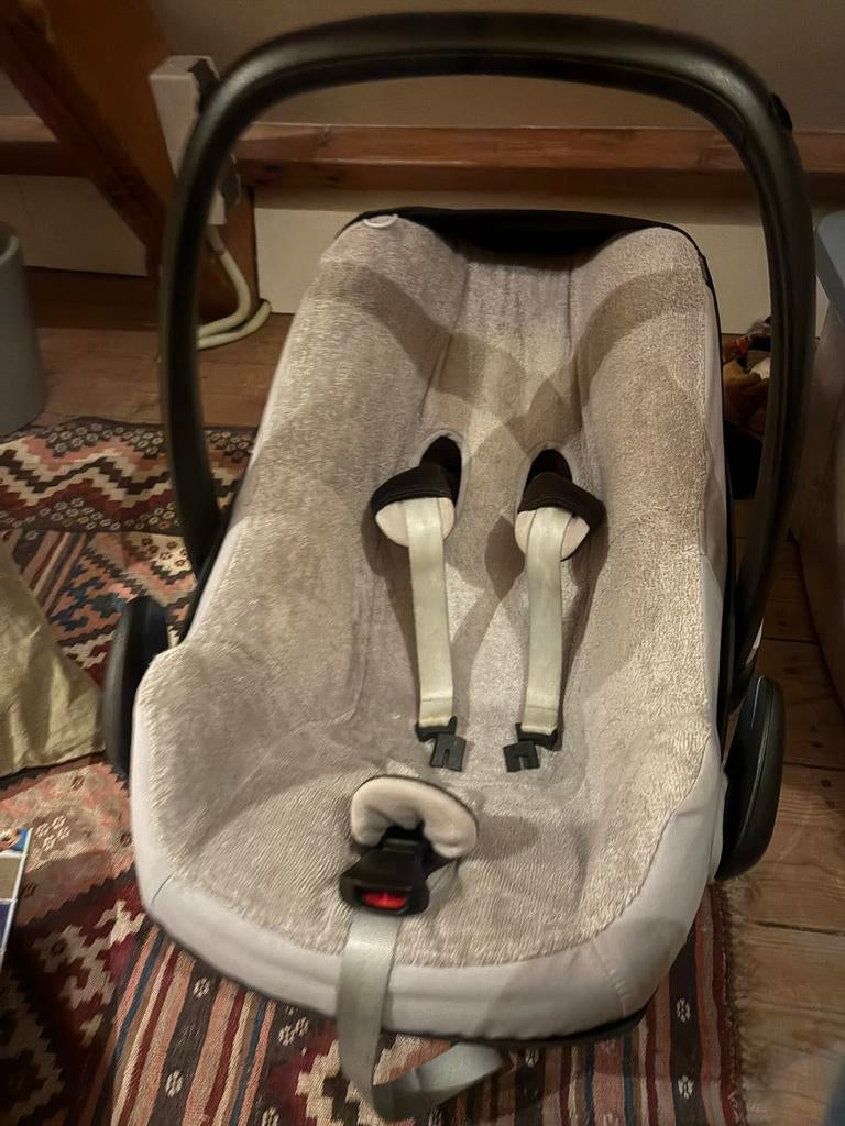 Maxi-Cosi Babyautostoel met isofix, Kinderen en Baby's, Autostoeltjes, Ophalen, Autogordel, Zo goed als nieuw, 0 t/m 13 kg