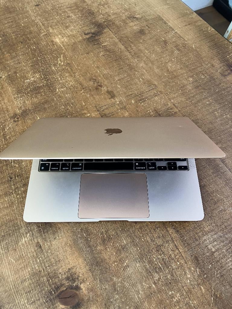 Macbook Air 2020, Computers en Software, Apple Macbooks, Gebruikt, MacBook Air, 13 inch, Minder dan 2 Ghz, 256 GB, 8 GB, Qwerty