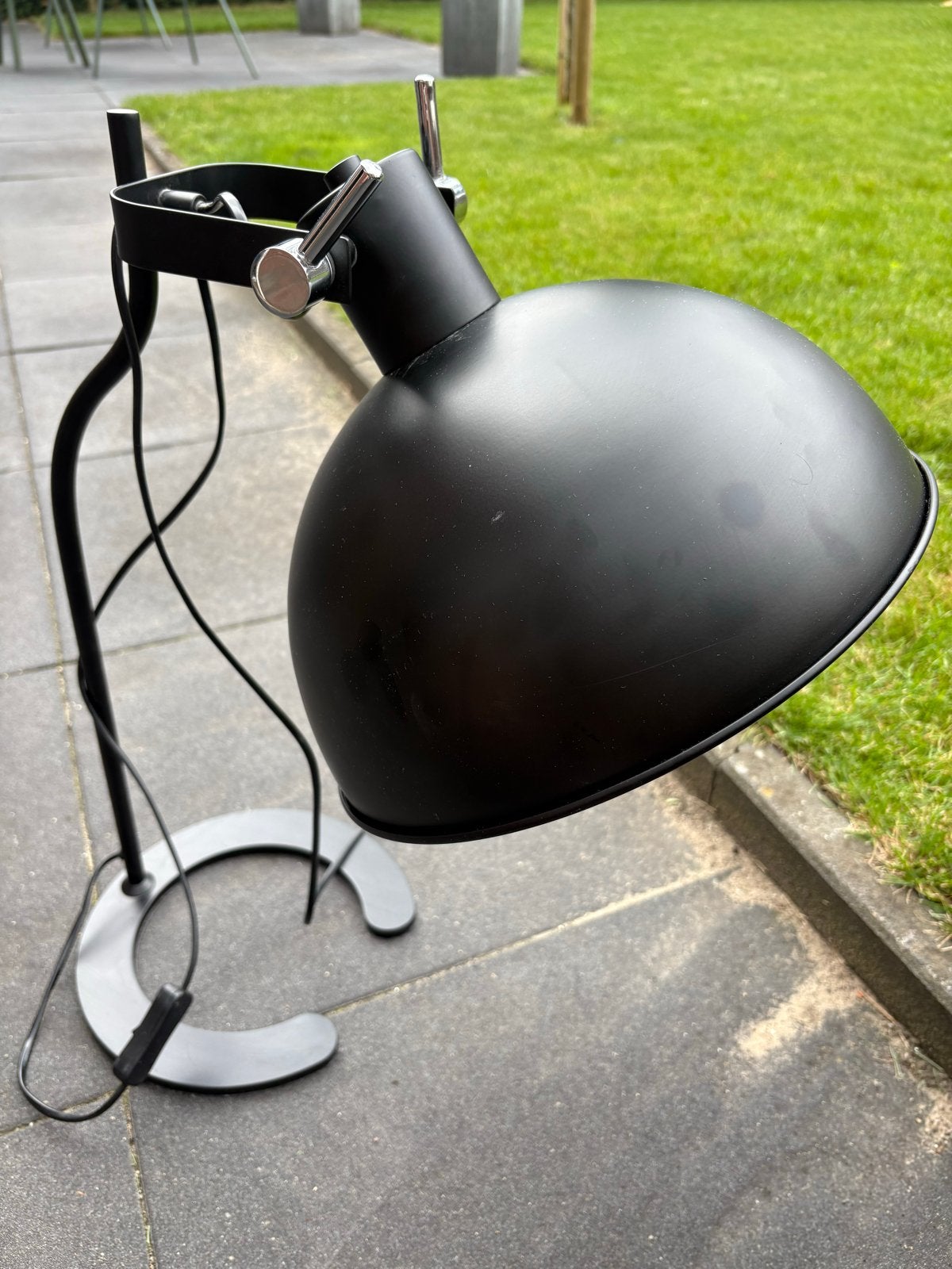 Zwarte lamp met gouden binnenkant, Ophalen, Gebruikt, E27 (groot), Minder dan 100 cm