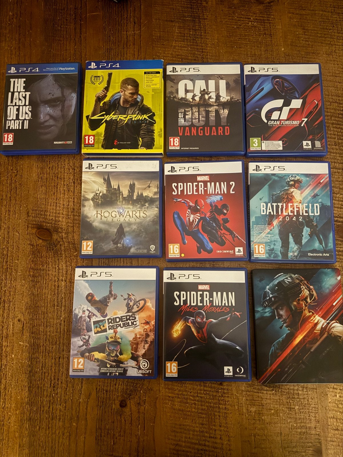 Collectie PS4 & PS5 games:, Avontuur en Actie, Online, Vanaf 18 jaar, 1 speler
