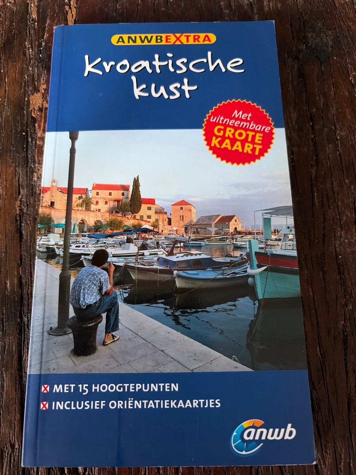 ANWB Extra Kroatische Kust Reisgids met kaart, Europa, Ophalen of Verzenden, Zo goed als nieuw, Reisgids of -boek