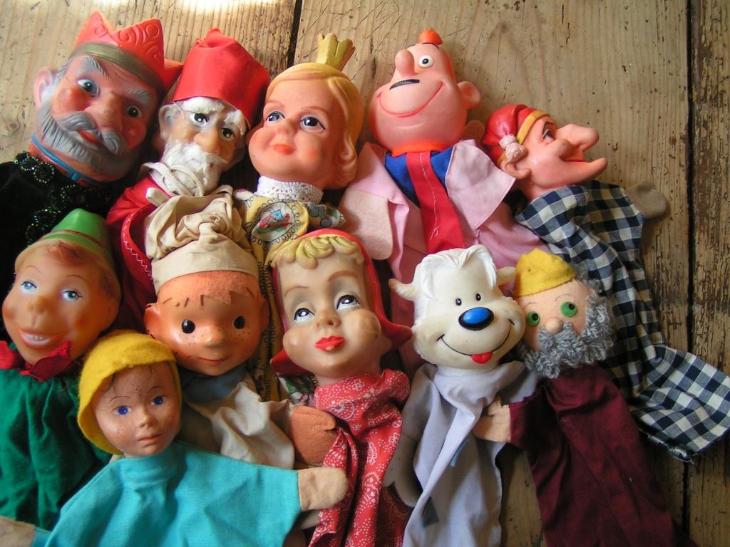 12 poppenkastpoppen handpoppen nr YY 552, Verzenden, Gebruikt, Overige typen
