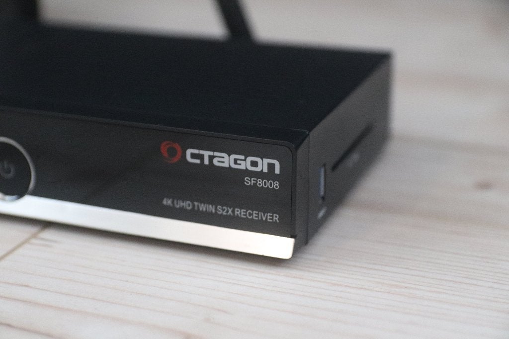 Octagon SF8008 UHD 4K DUAL satelliet ontvanger, Audio, Tv en Foto, Ophalen, Zo goed als nieuw, Decoder