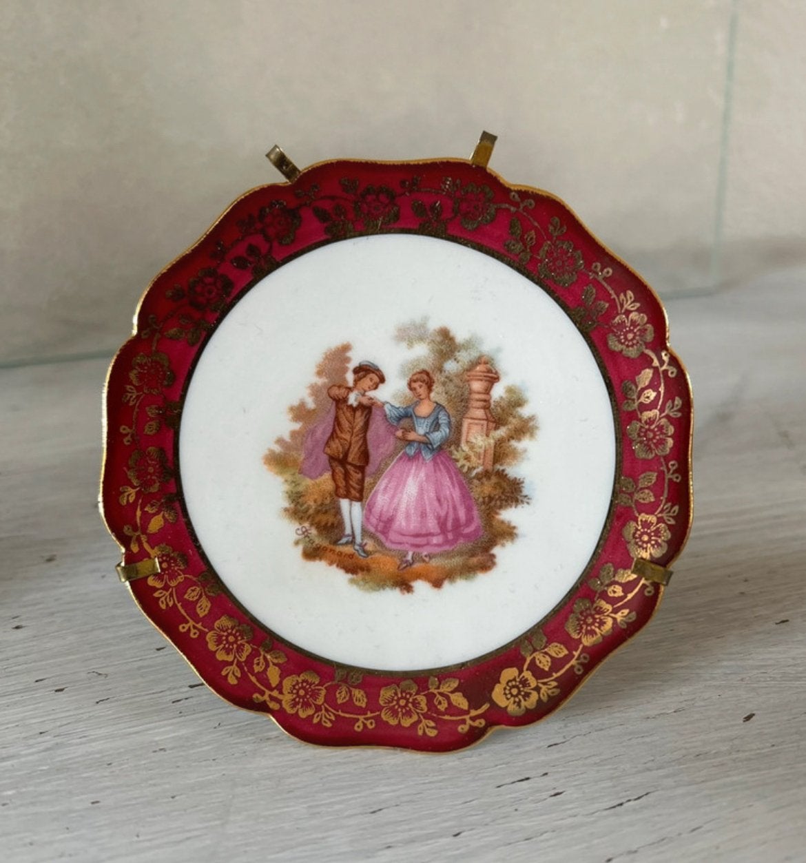 Porseleinen schoteltje van Limoges, Antiek en Kunst, Ophalen of Verzenden