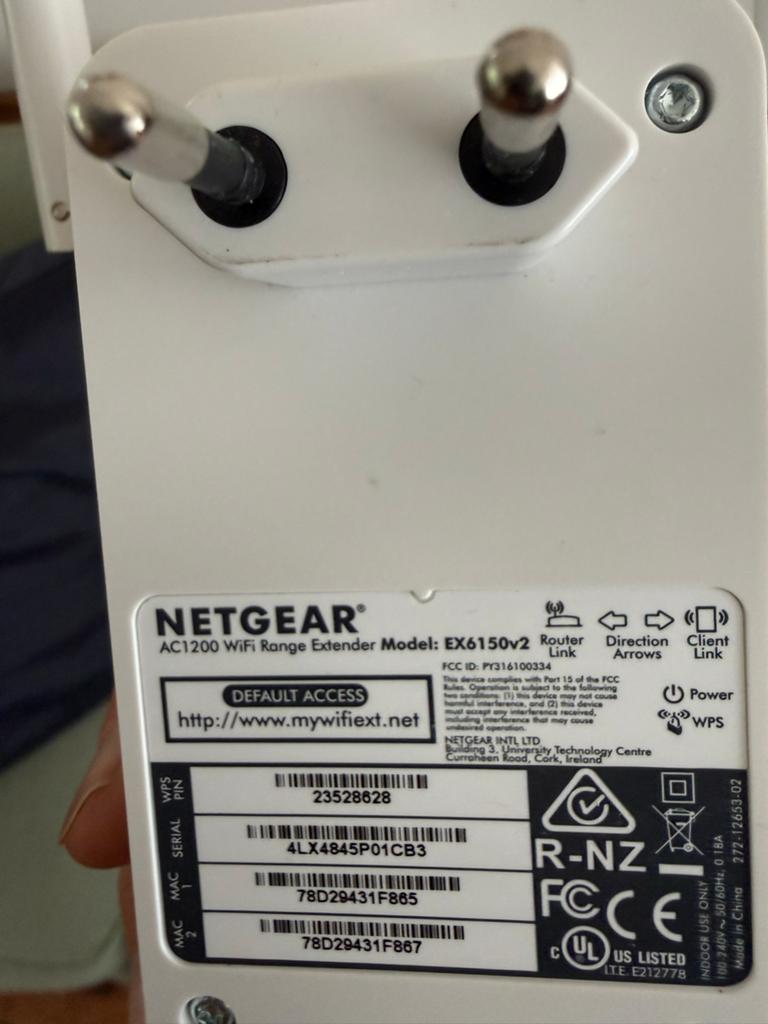 NETGEAR WiFi Range Extender EX6150v2 en AX1800 EAX15, Ophalen of Verzenden, Zo goed als nieuw