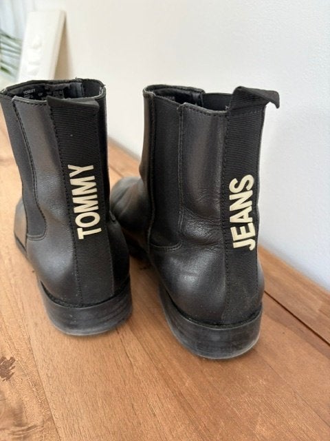 Botjes Tommy Jeans maat 40, Blauw, Lage of Enkellaarzen, Ophalen of Verzenden, Zo goed als nieuw