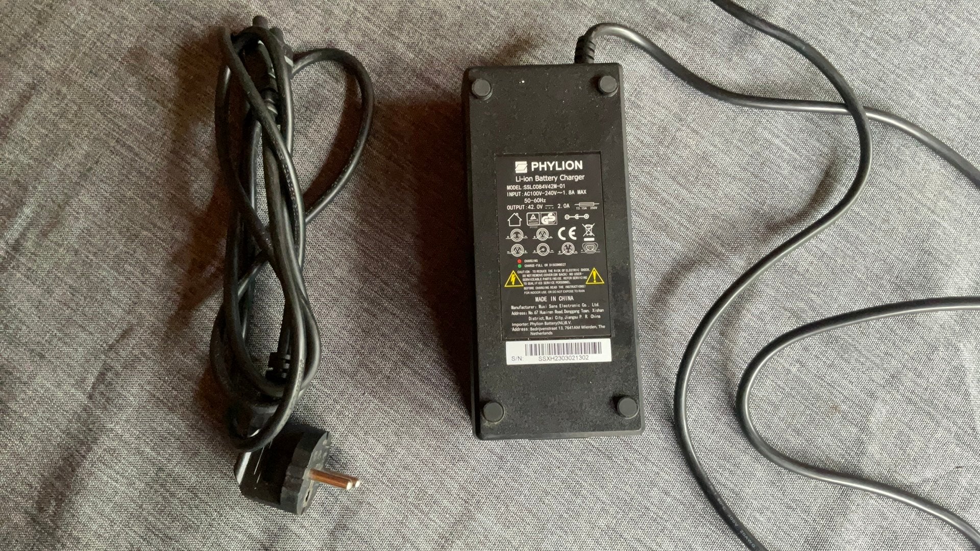 Phylion acculader sslc08442m voor o.a. sparta, Ophalen of Verzenden, Zo goed als nieuw