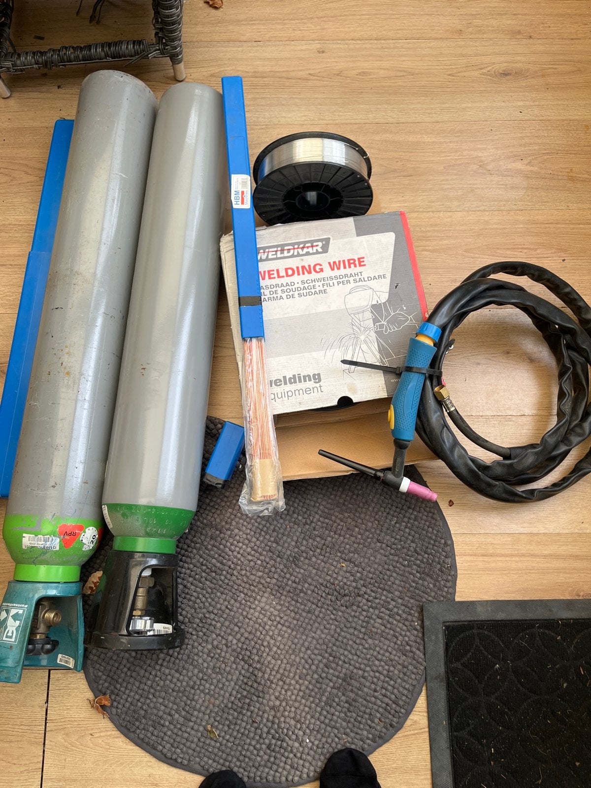 HBM 230 CI MIG Inverter Lasapparaat met toebehoren, Ophalen of Verzenden, Nieuw, 250 ampère of meer, Inverter
