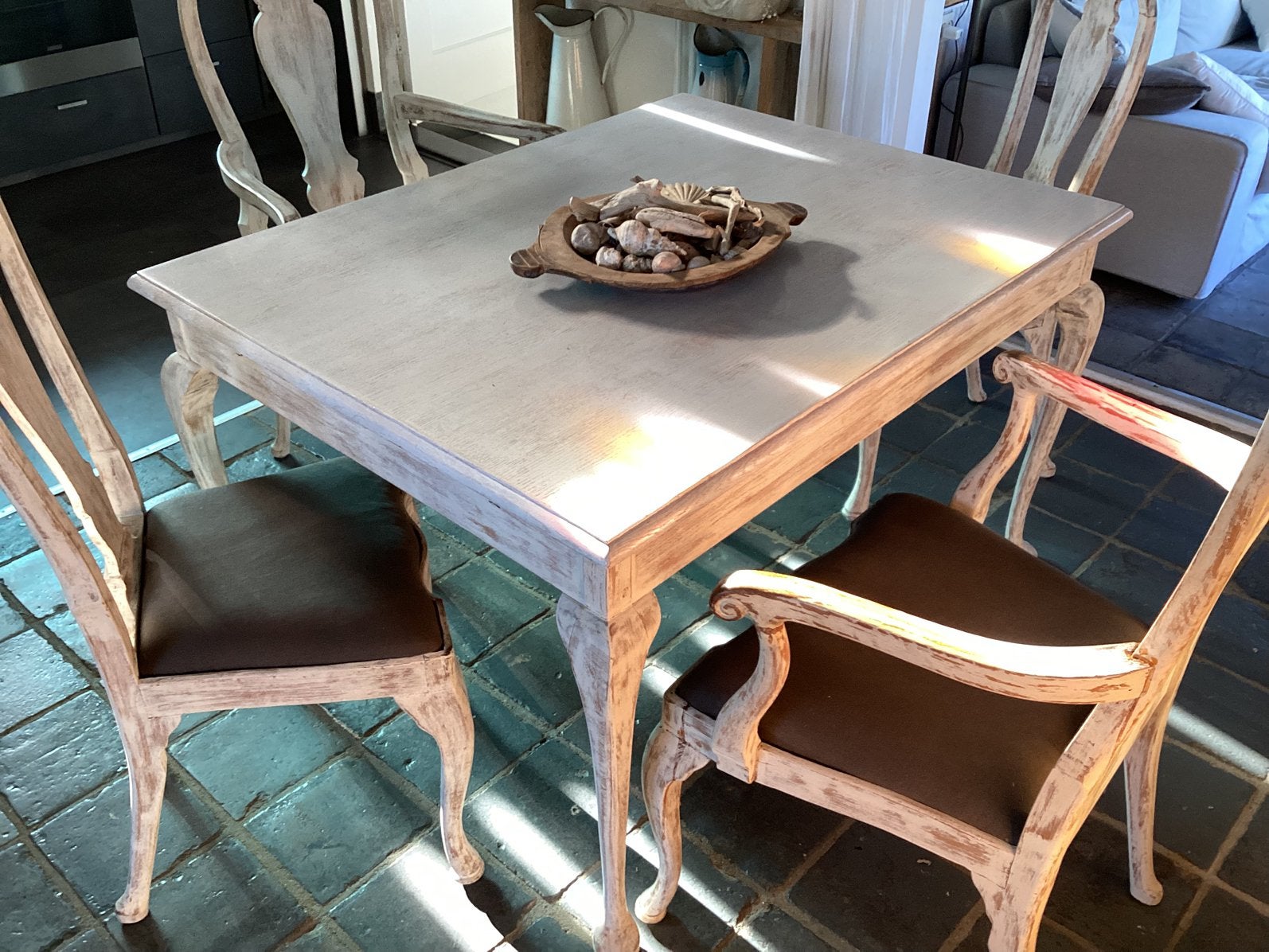 Queen Ann stijl eettafel met 4 stoelen gerestyled, krijtverf, Ophalen, Gebruikt, Rechthoekig, 50 tot 100 cm
