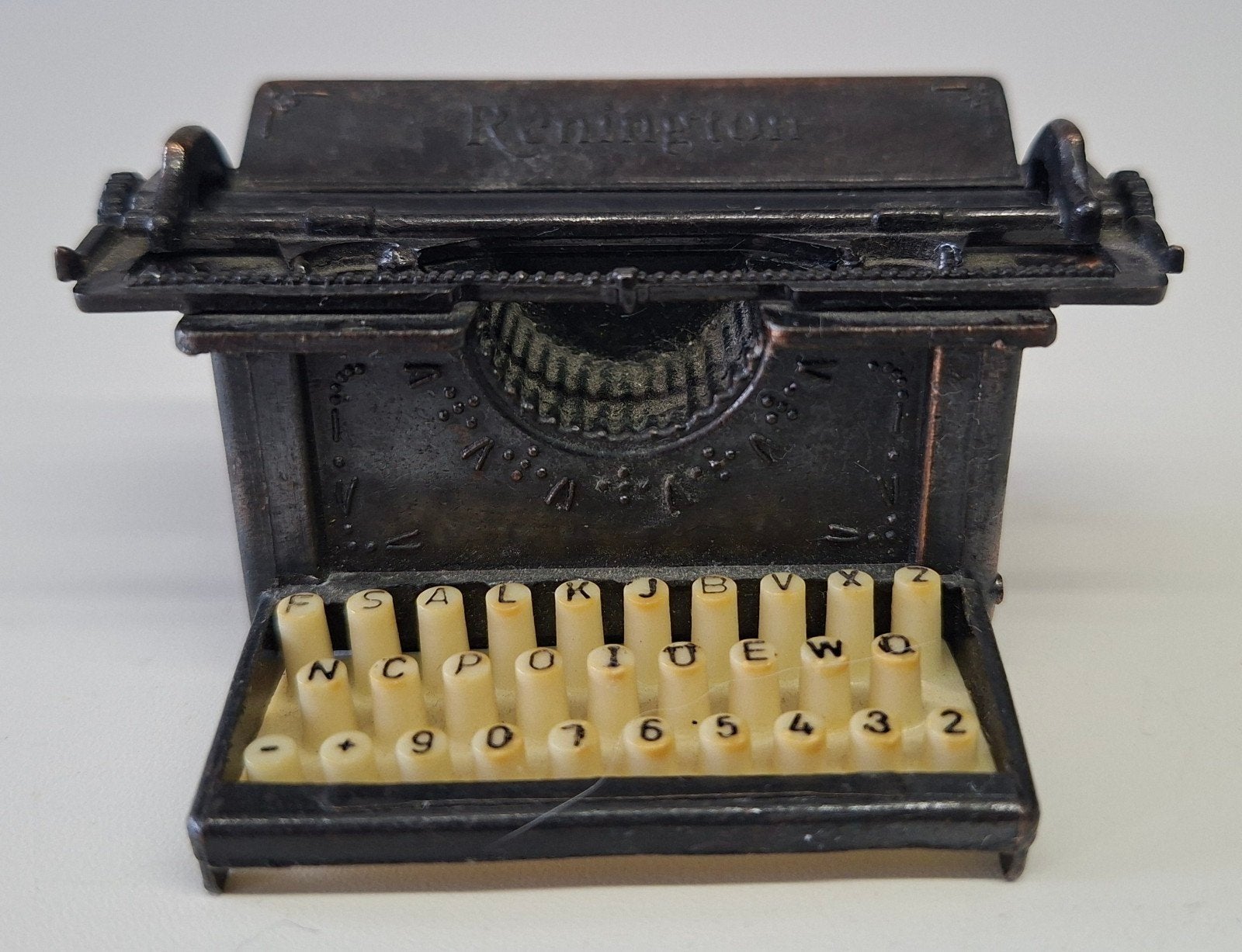 Miniatuur puntenslijper schrijfmachine., Ophalen of Verzenden, Huis en Inrichting