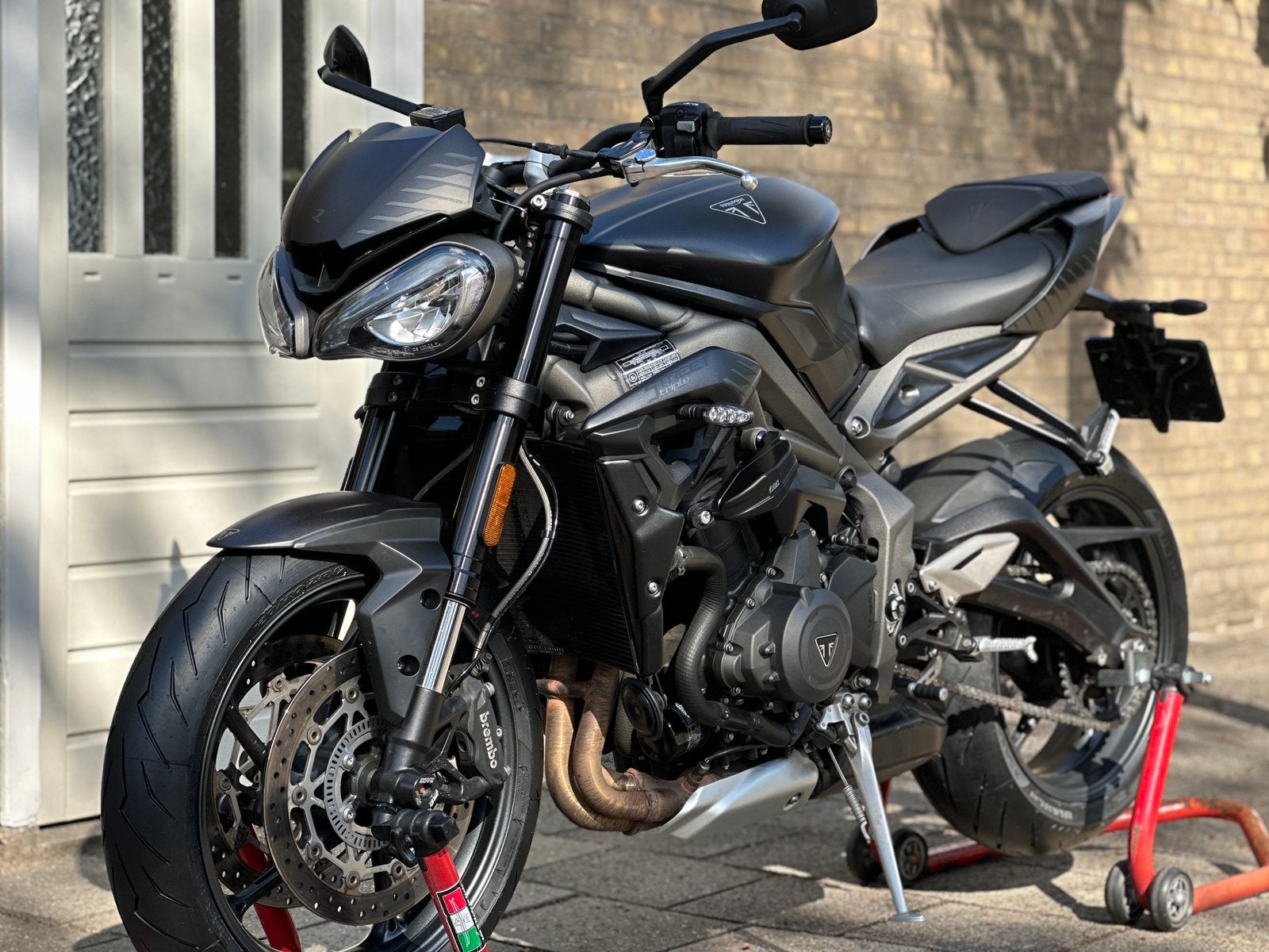 2023 Triumph Street Triple 765 R | Nieuwe Pirelli banden!, Traction Control, Motorrijbewijs A, Gebruikt, 3 cilinders