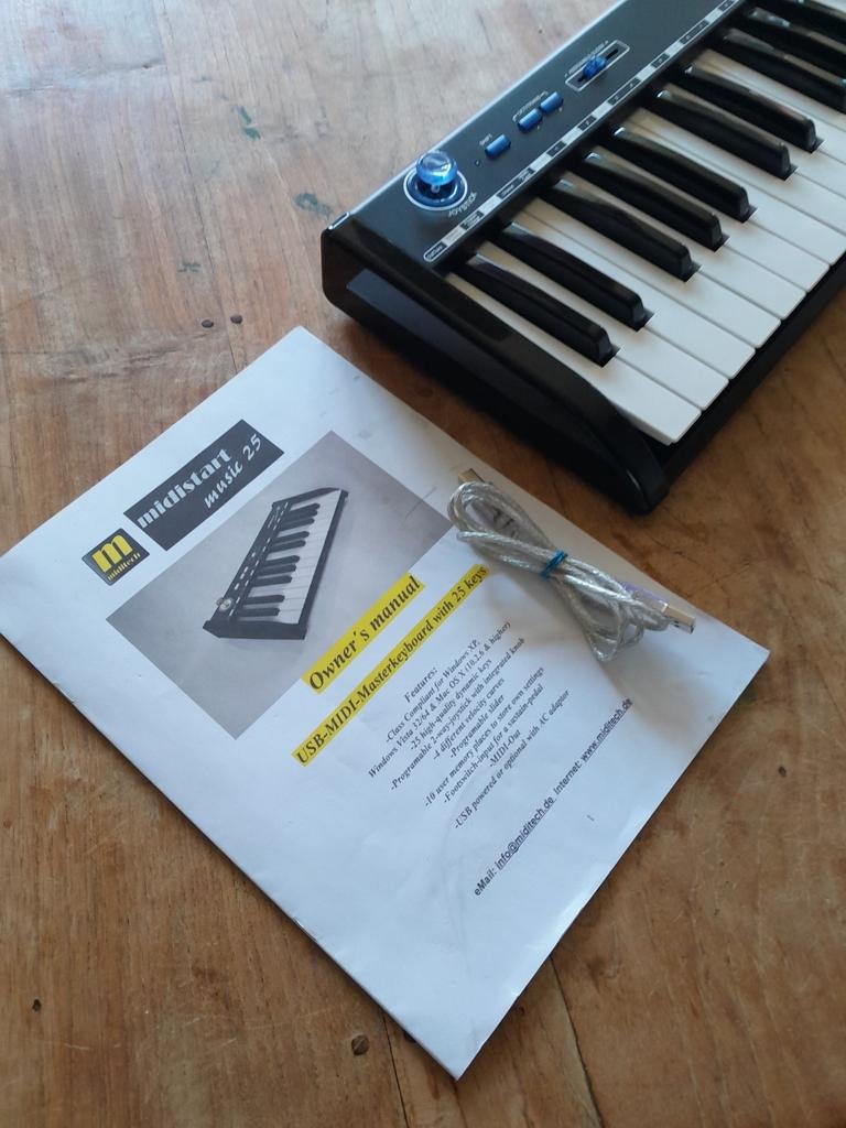 Miditech Midistart Music 25 midi keyboard, Ophalen of Verzenden, Zo goed als nieuw, Overige merken