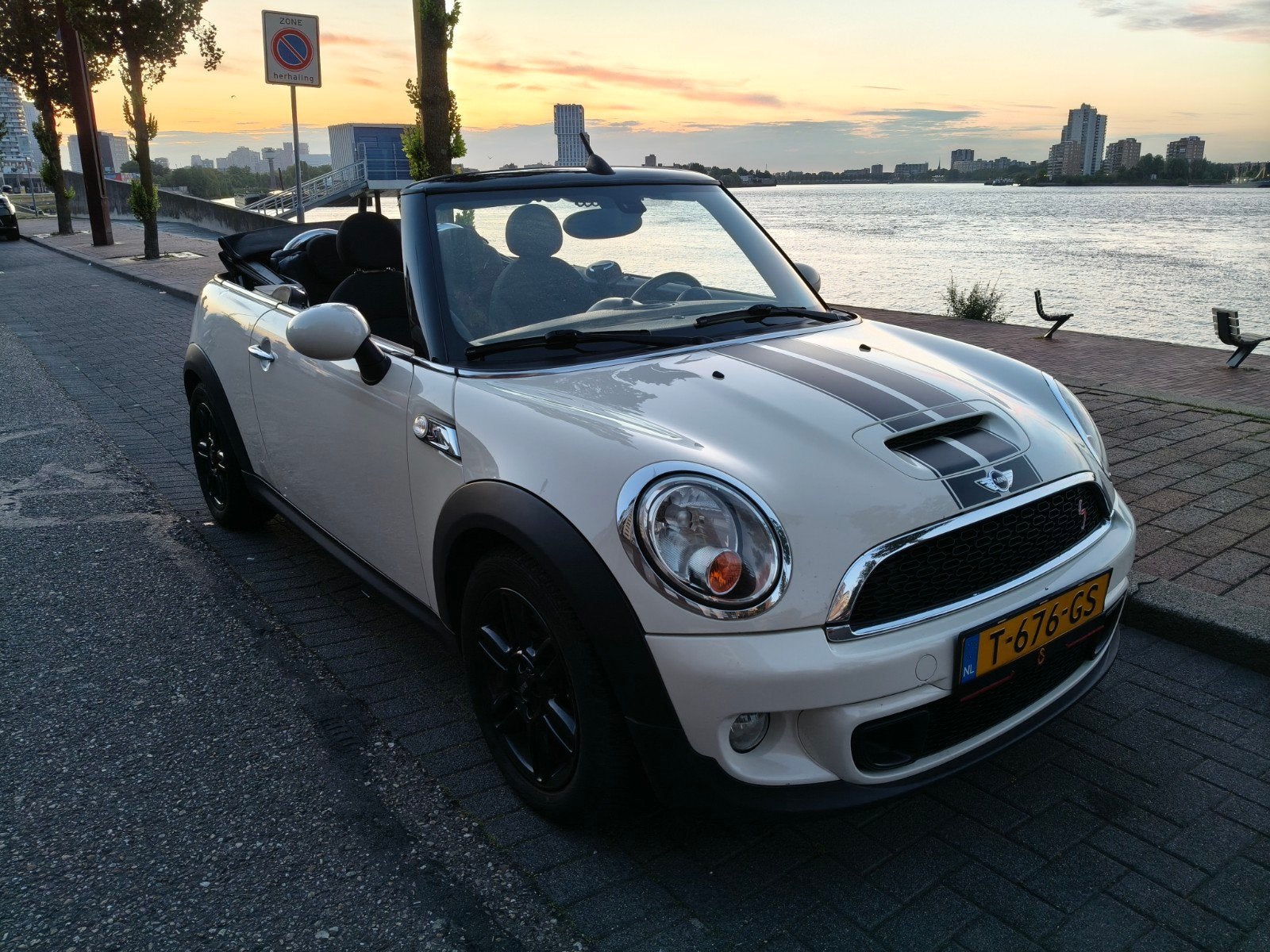 Mini 1.6 Cooper S Cabrio Roadster AUT 2012 Wit, Auto's, Mini, Bedrijf, Te koop, Cabrio, ABS, Achteruitrijcamera, Adaptieve lichten