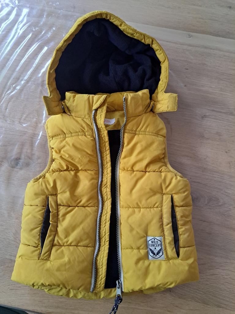 Bodywarmer geel h&m, Jongen of Meisje, H&M, Ophalen of Verzenden, Zo goed als nieuw