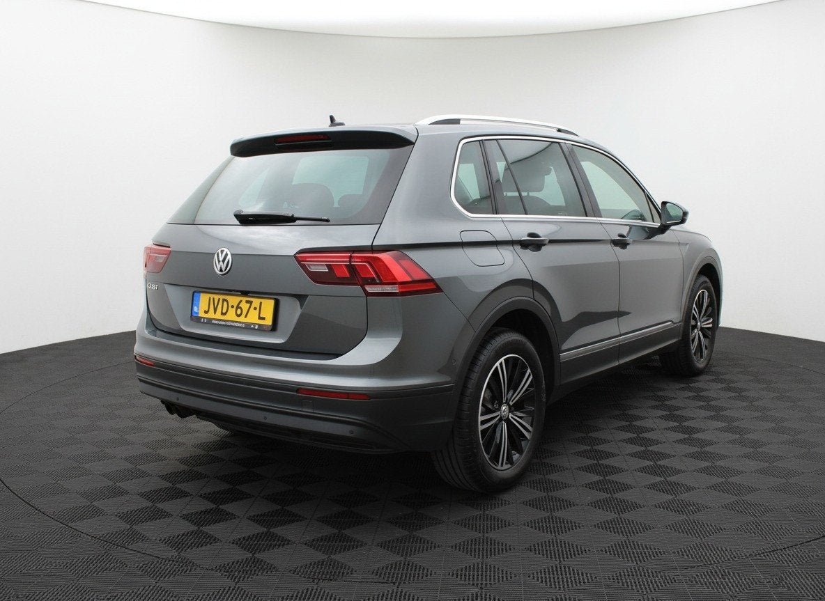 Foto 2 van Volkswagen TIGUAN 1.5 TSI ACT IQ I VIRTUAL I CARPPLAY I PANO