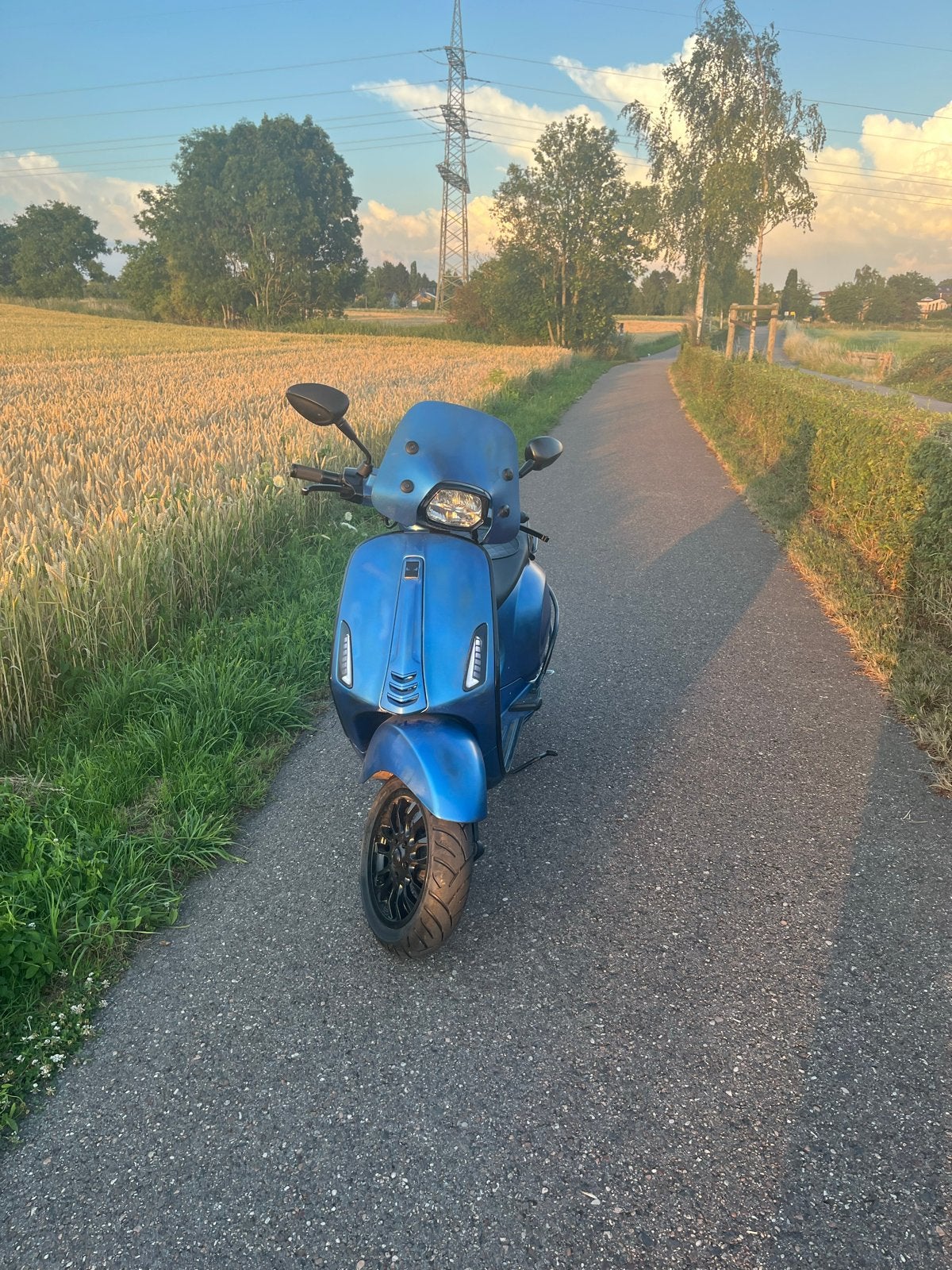 Vespa Sprint 2015 50cc - Nieuwe banden, LED, Sportuitlaat, Ophalen of Verzenden, Gebruikt