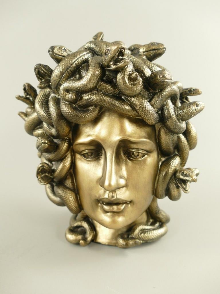 Medusa Buste Polystone Gekleurd - H.18x18x14cm, Helenelivingstyle@gmail.com, 7531TJ, Nieuw, Ophalen of Verzenden