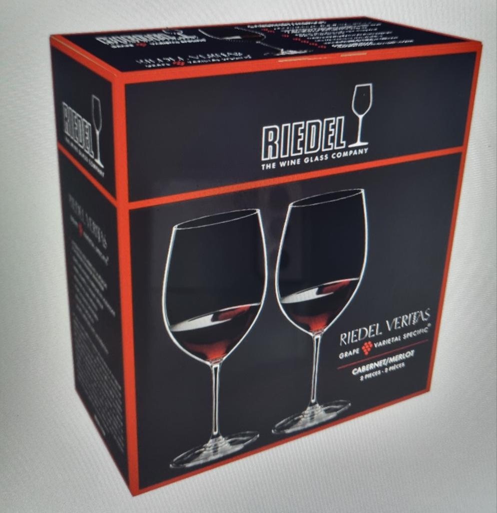 Nieuw in doos: een set van twee Riedel Veritas Cabernet/Merl, Verzamelen, Ophalen of Verzenden, Nieuw, Overige typen