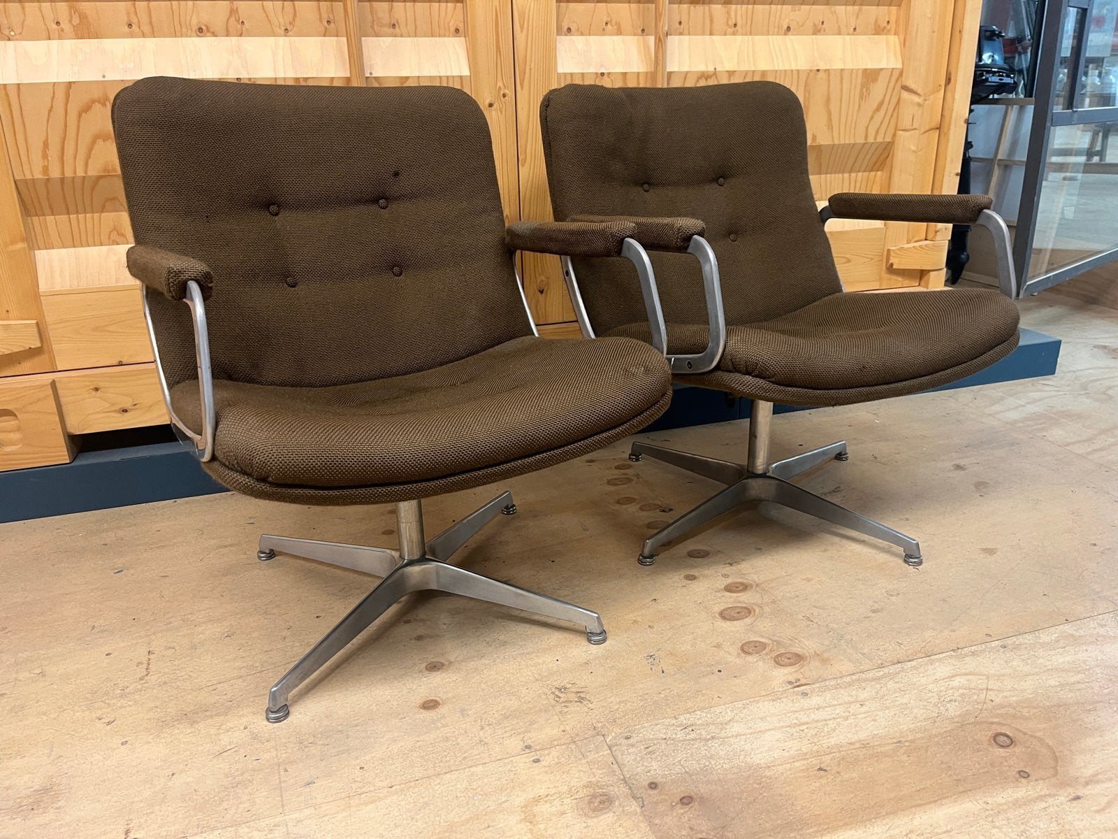 2 orginele Artifort F978 fauteuils van Geoffrey D. Harcourt, Ophalen