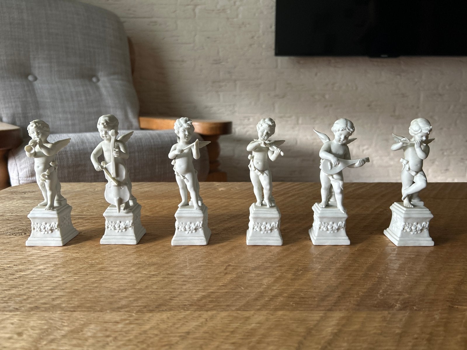 Italiaanse porseleinen engeltjes met muziekinstrumenten, Ophalen of Verzenden