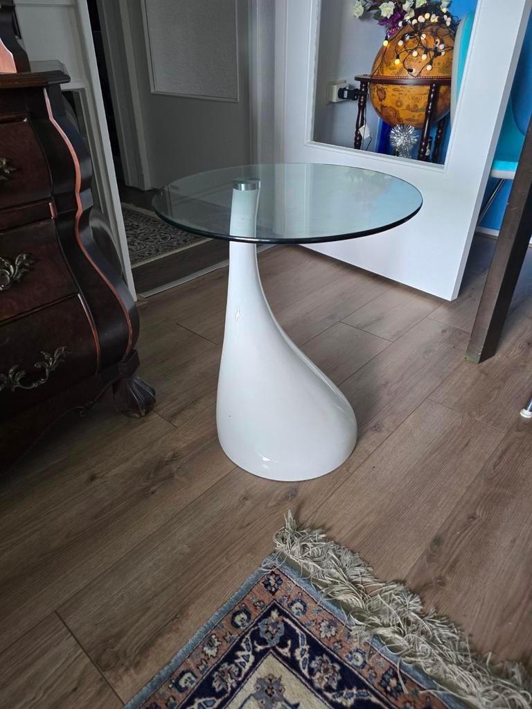 Art ,modern bijzettafel, Huis en Inrichting, Tafels | Bijzettafels, Ophalen, Rond, Minder dan 55 cm, 45 tot 60 cm