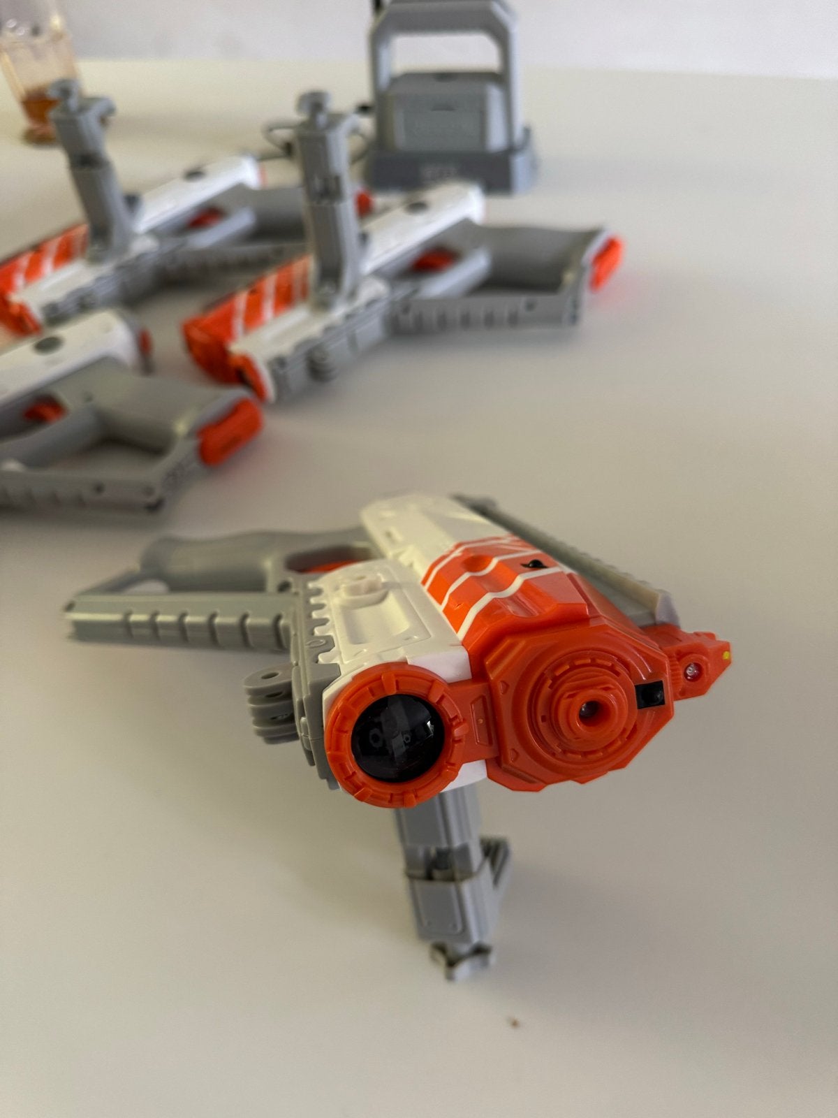 Recoil Laser Tag Set - 4 Blasters & Wi-Fi Game Hub, Ophalen of Verzenden, Gebruikt