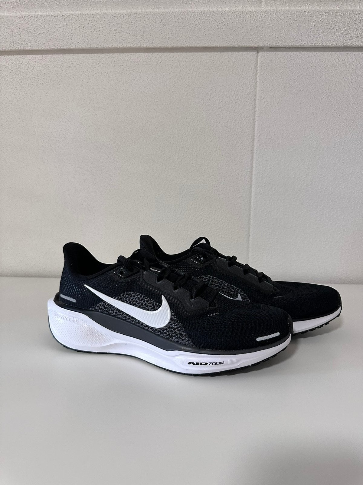 Nike Pegasus 41, Ophalen of Verzenden, Zo goed als nieuw, Sportschoenen, Zwart