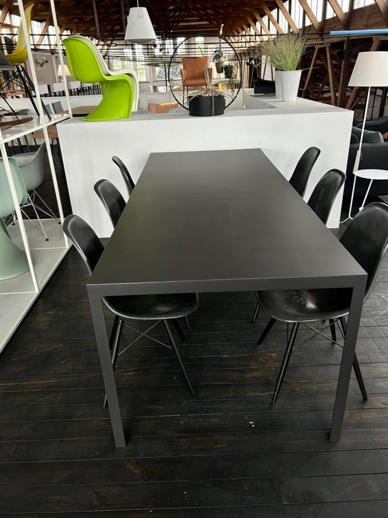 Metaform K1 eetkamertafel nieuw, Huis en Inrichting, Tafels | Eettafels, Ophalen, 50 tot 100 cm, Rechthoekig, Nieuw